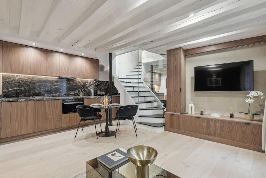 Duplex Parisien Pres Du Louvre Lejlighed Eksteriør billede